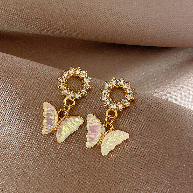 Caravanas Colgantes de Mariposa - Estilo Coreano R47