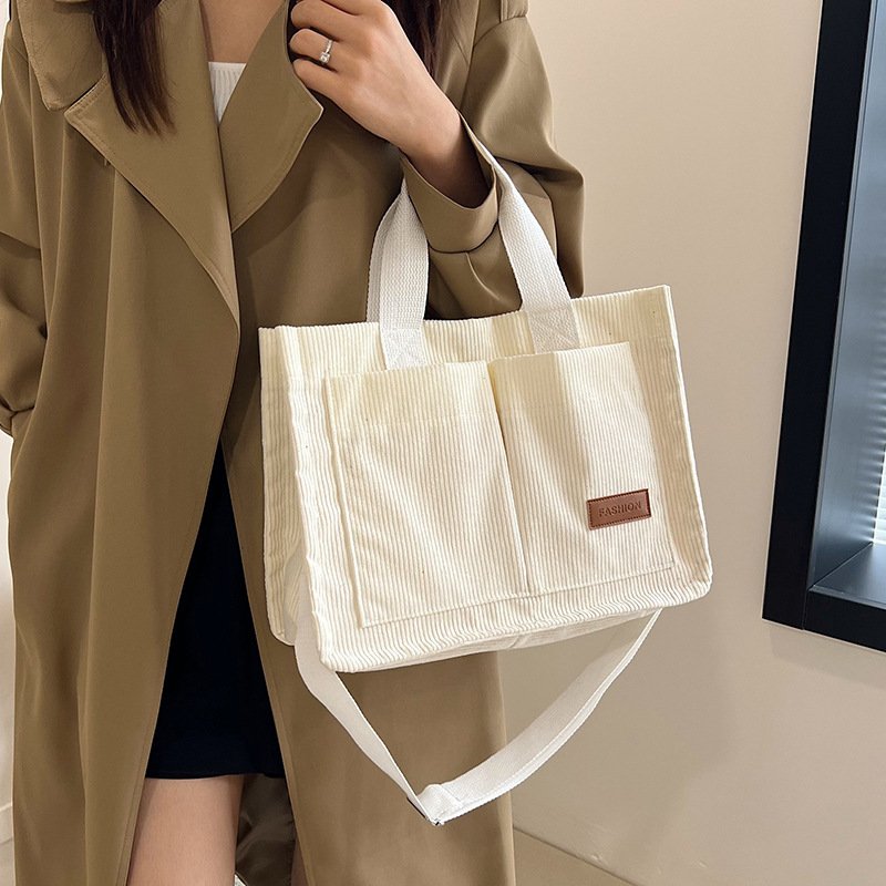 #NUEVO Bolso Cuadrado de Pana – M8095