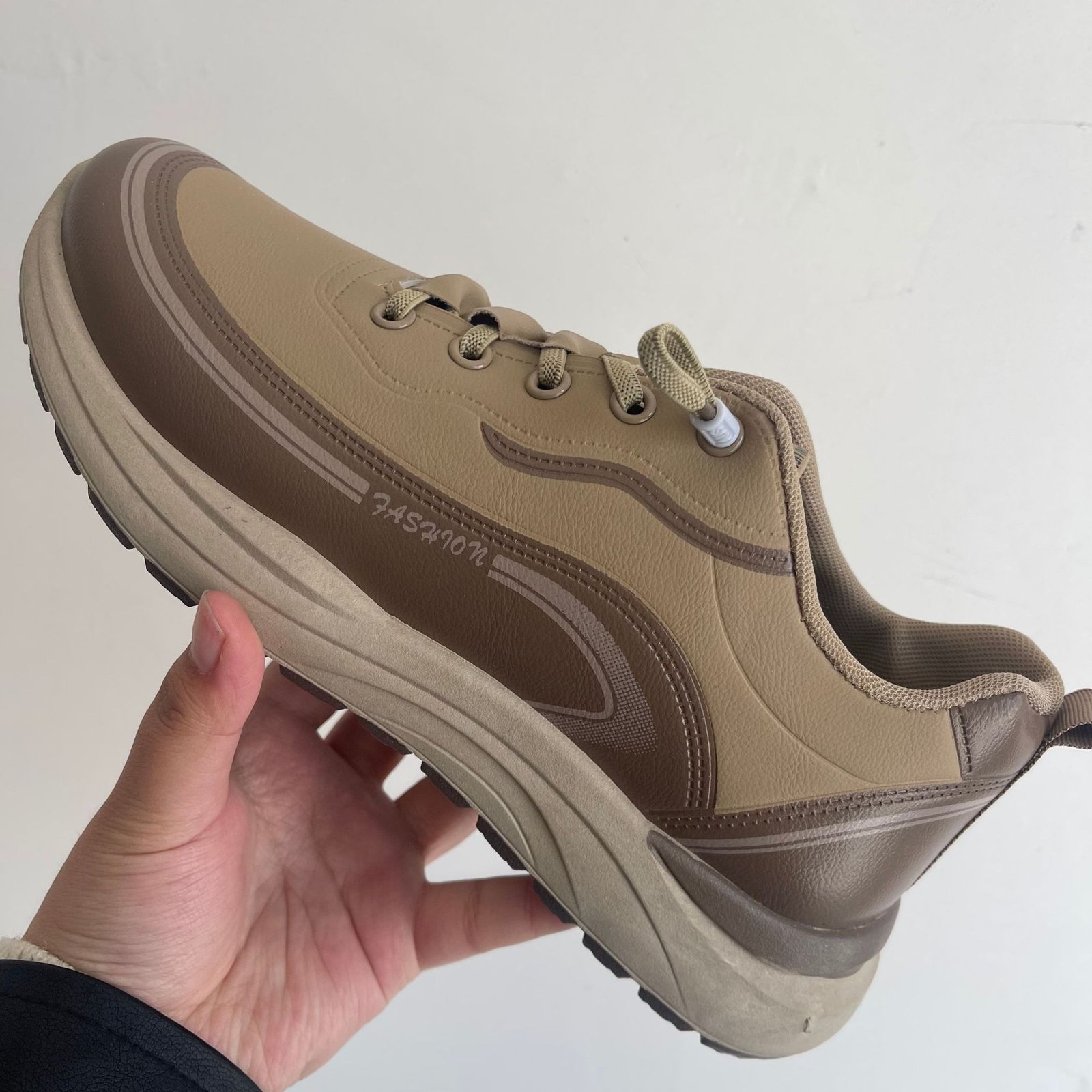 #Nuevas Zapatillas NOA Trend – YW2